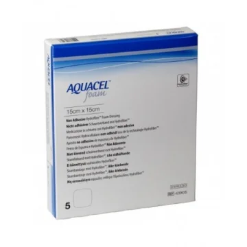 Aquacel Foam non adesivo 15X15 5 pz - Protezione per ferite essudanti