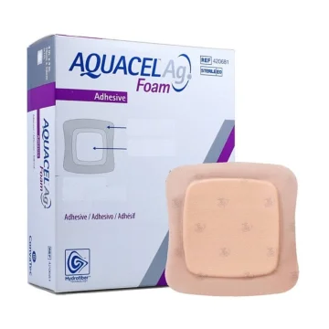 Aquacel Ag Foam medicazione adesiva 10x10