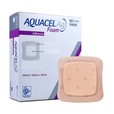 Aquacel Ag Foam medicazione adesiva 10x10