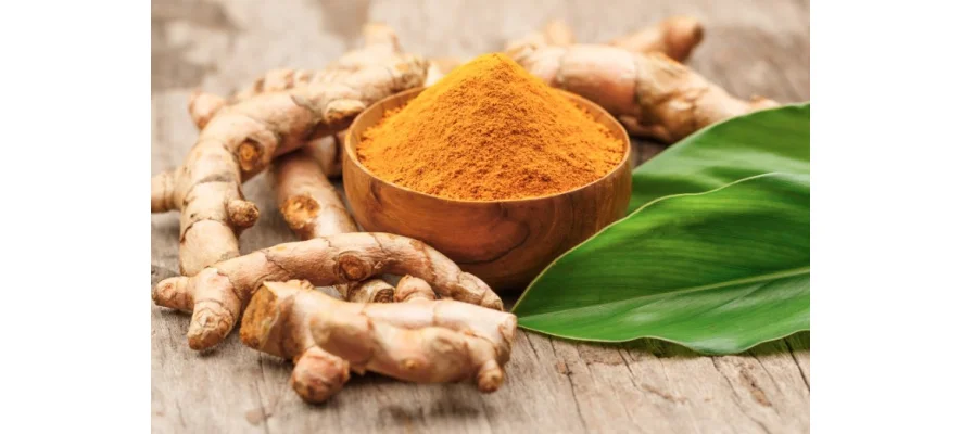 Curcumina: Una Risorsa Promettente con Limiti di Assorbimento