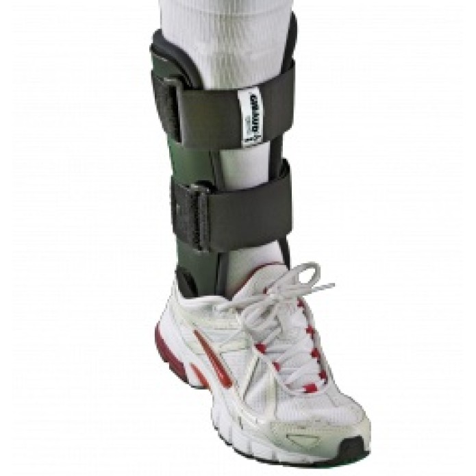 Cavigliera Stabigib bivalva nera  Supporto caviglia post-trauma o post-operatorio